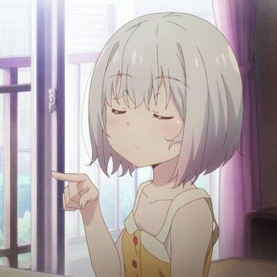 周芯竹戛纳红毯